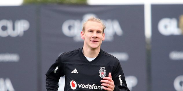 Son Dakika Besiktas Transfer Haberleri Vida Ya Dudak Ucuklatan Teklif Fotomac