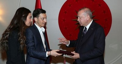 Başkan Erdoğan futbolcu Mesut Özil'i kabul etti