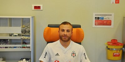 Beşiktaş'ta 4 futbolcu sağlık kontrolünden geçti