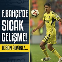 <p>Fenerbahçe, pazar akşamı deplasmanda Kasımpaşa ile oynayacağı lig maçının hazırlıklarına sabah saatlerinde yaptığı antrenmanla başladı.</p>

<p>Teknik Direktör Domenico Tedesco yönetiminde Fenerbahçe Can Bartu Tesisleri'nde gerçekleştirilen idman; salonda yapılan kuvvet ve dayanıklılık çalışmasının ardından sahada devam etti. Koşu, ısınma ve koordinasyon hareketlerinin sonrasında pas çalışması yapan sarı-lacivertliler antrenmanı taktiksel ve bireysel çalışmalarla tamamladı.</p>

<p>Fenerbahçe'de sakatlıktan dönen Edson Alvarez, topla birlikte çalışmalara başladı. Edson Alvarez'in antrenmanda Fenerbahçe'nin yeni teknik direktörü Domenico Tedesco ile tokalaştığı görüntülendi.</p>

<p><strong>İŞTE O AN</strong></p>

<p><strong><img alt="" data-pimg="https://iaaspr.tmgrup.com.tr/6ebf4c/0/0/0/0/1803/2048?u=https://iaspr.tmgrup.com.tr/2025/09/19/fenerbahcede-edson-alvarez-gelismesi-iste-meksikali-yildizin-son-durumu-1758280285249.jpg&amp;mw=1366" src="https://iaaspr.tmgrup.com.tr/eeb786/0/0/0/0/1803/2048?u=https://iaspr.tmgrup.com.tr/2025/09/19/fenerbahcede-edson-alvarez-gelismesi-iste-meksikali-yildizin-son-durumu-1758280285249.jpg&amp;mw=800" style="height:908px; width:800px"></strong></p>

<p> </p>