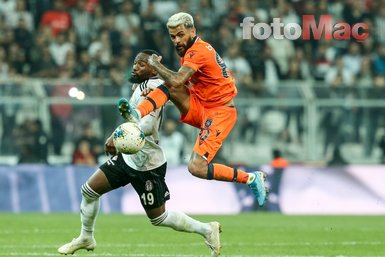 Beşiktaş - Başakşehir maçında Sergen Yalçın tezahüratları! İşte maçtan kareler...