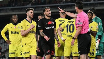 Fenerbahçe'nin penaltısı VAR'dan döndü!
