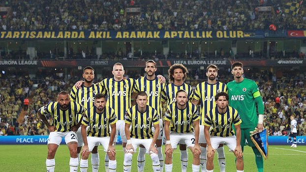 FENERBAHÇE HABERLERİ | Fenerbahçe'de 5 yıldıza yeni imza! İşte o isimler