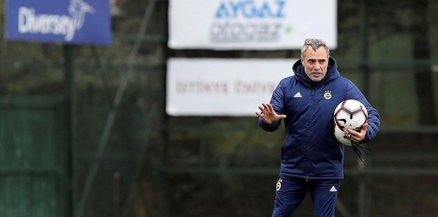 Fenerbahçe Ersun Yanal’la evinde başka
