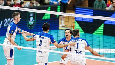 Ne de olsa Efeler'in lideri