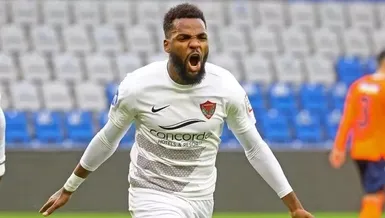 Fenerbahçe'de Aaron Boupendza transferi için yeni operasyon başlıyor!