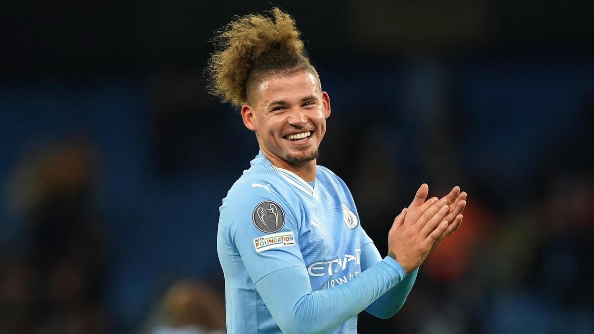 Kalvin Philips ön planda