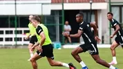 Kralove'ye bileniyorlar