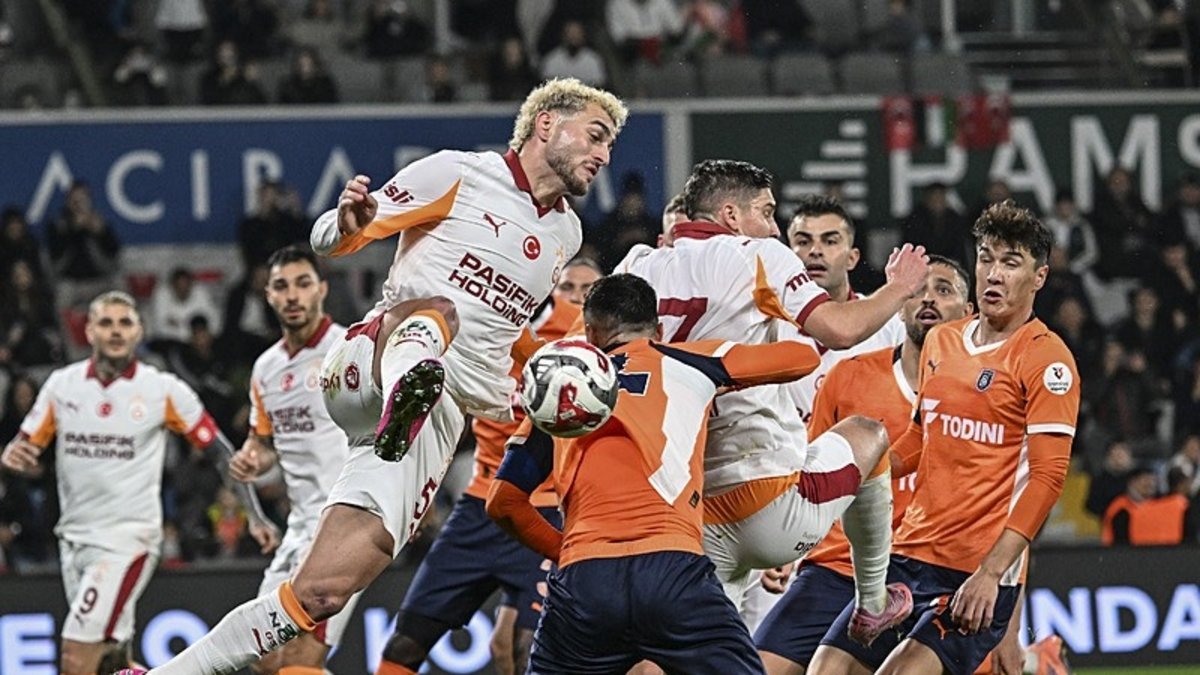 RAMS Başakşehir-Galatasaray maçında gole VAR engeli! İşte o pozisyon RAMS Başakşehir-Galatasaray maçında gole VAR engeli! İşte o pozisyon