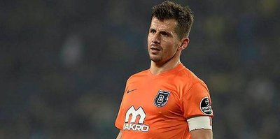 Emre sert tepki gösterdi!