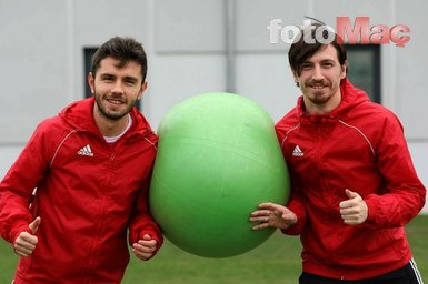 Galatasaray'dan bomba hamle! Arda Turan ve Caner Erkin...