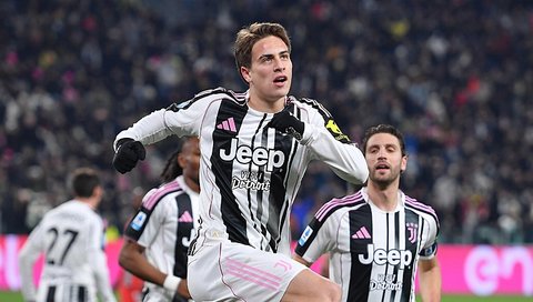 Kenan Yıldız'a oyundan çıkarken Juve taraftarlarından büyük alkış!