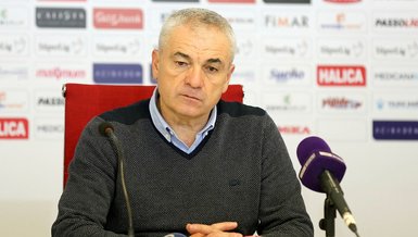 Rıza Çalımbay: Disiplin içindeyiz