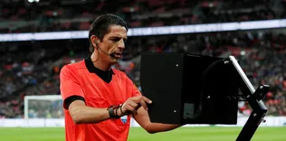 Futbolda devrim gibi karar! VAR değişiyor