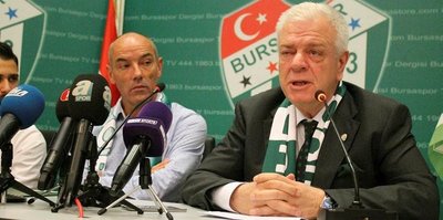 Bursaspor Başkanı Ali Ay: "4 oyuncu alacağız"