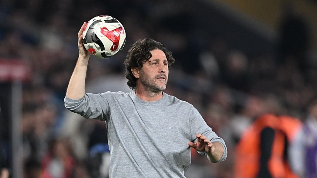 Trabzonspor'da Fatih Tekke bir ilk peşinde! Galatasaray derbisini kazanırsa...