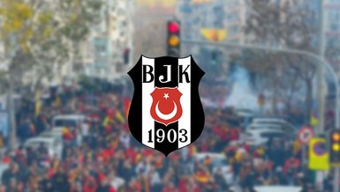 Beşiktaş takım otobüsüne İzmir'de taşlı saldırı