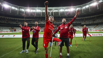 Şampiyon döneceğiz