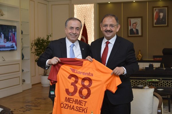 Galatasaray yönetiminden Ankara'ya ziyaret