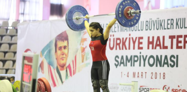 Dünya Gençler Halter Şampiyonası'nda Milli sporculardan büyük başarı