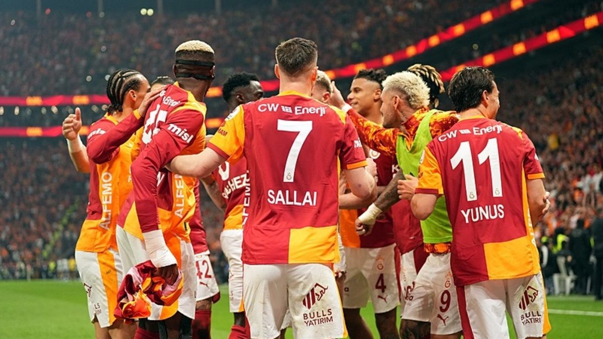 Galatasaray, Şampiyonluk için sahaya çıkıyor! İşte Galatasaray'ın Samsunspor maçı muhtemel 11'i
