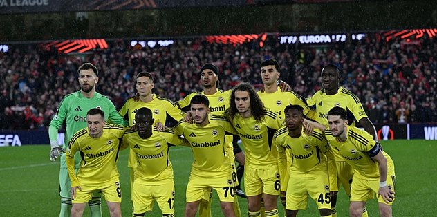 Fenerbahçe o ismin geleceği hakkında kararını verdi!