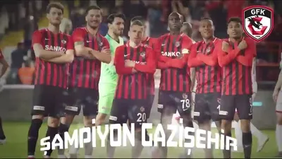 >Gazişehir Gaziantep'ten türkülü kutlama