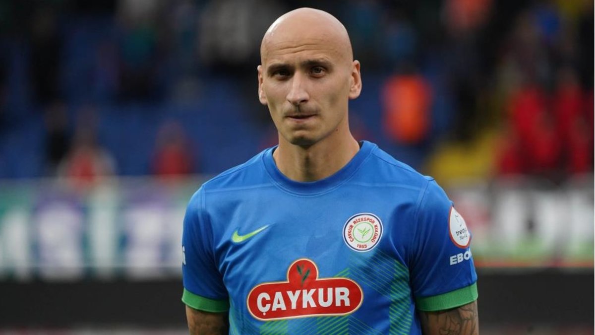 Çaykur Rizespor'da Shelvey'den Semih Kılıçsoy sözleri! Çaykur Rizespor'da Shelvey'den Semih Kılıçsoy sözleri!