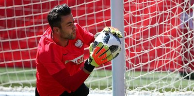 West Ham United Lukasz Fabianski'yi kadrosuna kattı