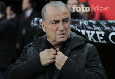 Galatasaray’da yıldız futbolcu Fatih Terim’le tartıştı gönderiliyor!
