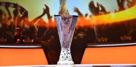 Teams battle for quarter final ticket