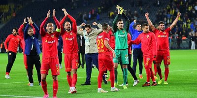 Kayserispor'un zirve takibi sürüyor