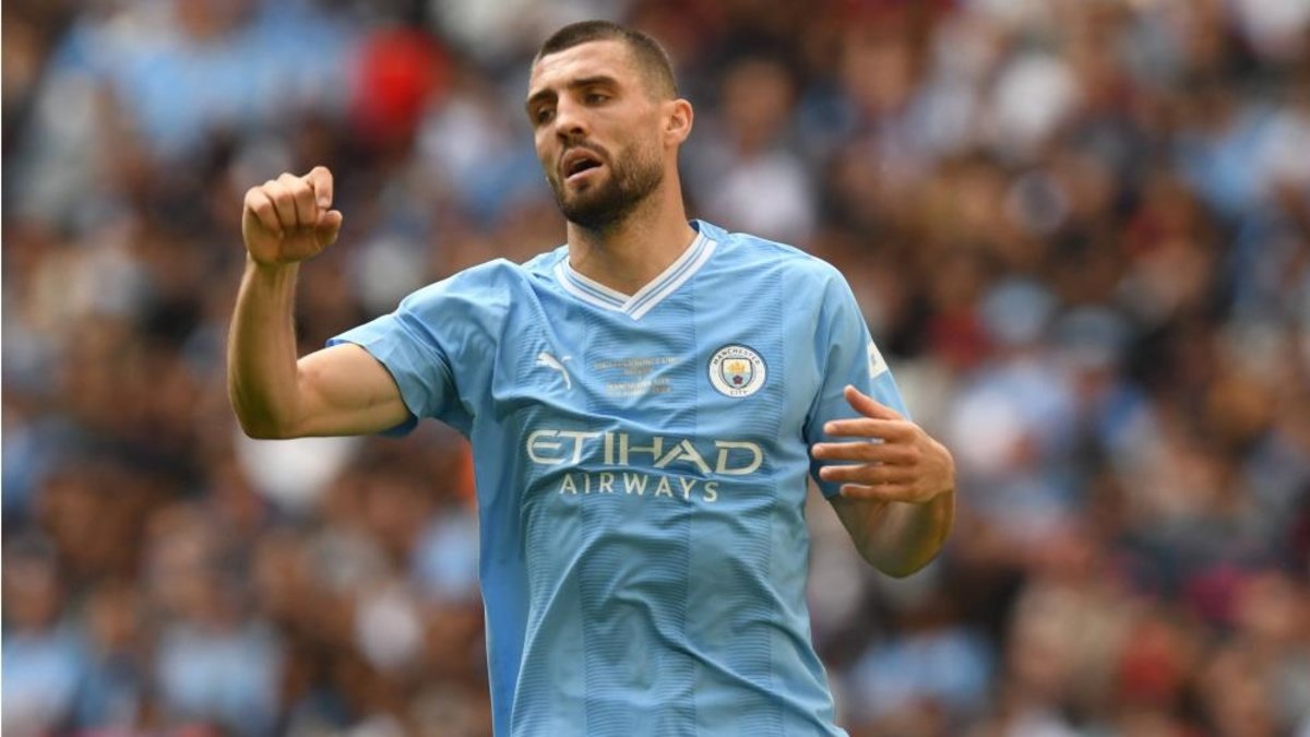 TRANSFER HABERİ - Fenerbahçe'den Kovacic operasyonu! Livakovic bizzat devrede TRANSFER HABERİ - Fenerbahçe'den Kovacic operasyonu! Livakovic bizzat devrede