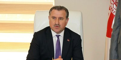 Gençlik ve Spor Bakanı Osman Aşkın Bak: "İnşallah Türk futbolu için hayırlı bir karar çıkar"