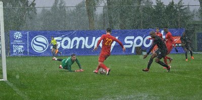 Kayserispor - Osmanlıspor maçı yarıda kaldı