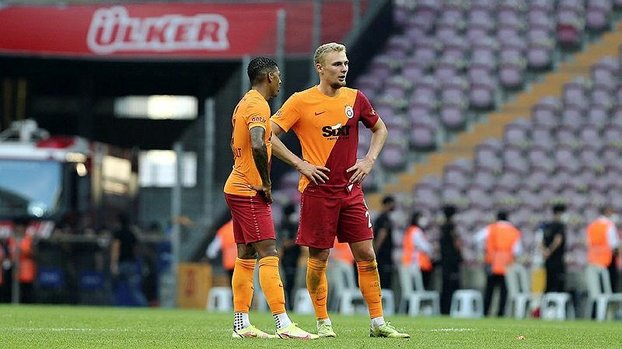 Galatasaray bu sezonki ilk mağlubiyetini aldı!