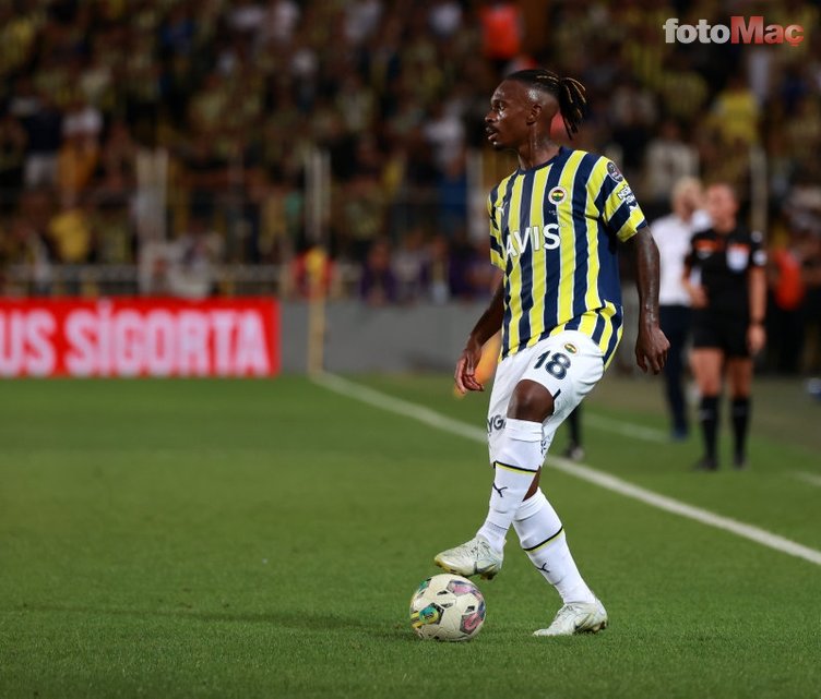 Fenerbahçe'den transfer taaruzu! İsmail Kartal 5 yıldız oyuncuyu yönetime iletti