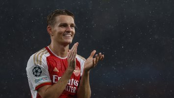 Arsenal Norveçli yıldızıyla sözleşme uzattı!
