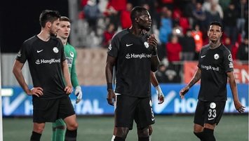 Allyson’a 2 maç men