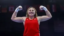 Milli boksör Şennur Demir dünya şampiyonu!