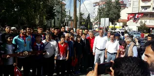 Arif Özen’e coşkulu karşılama