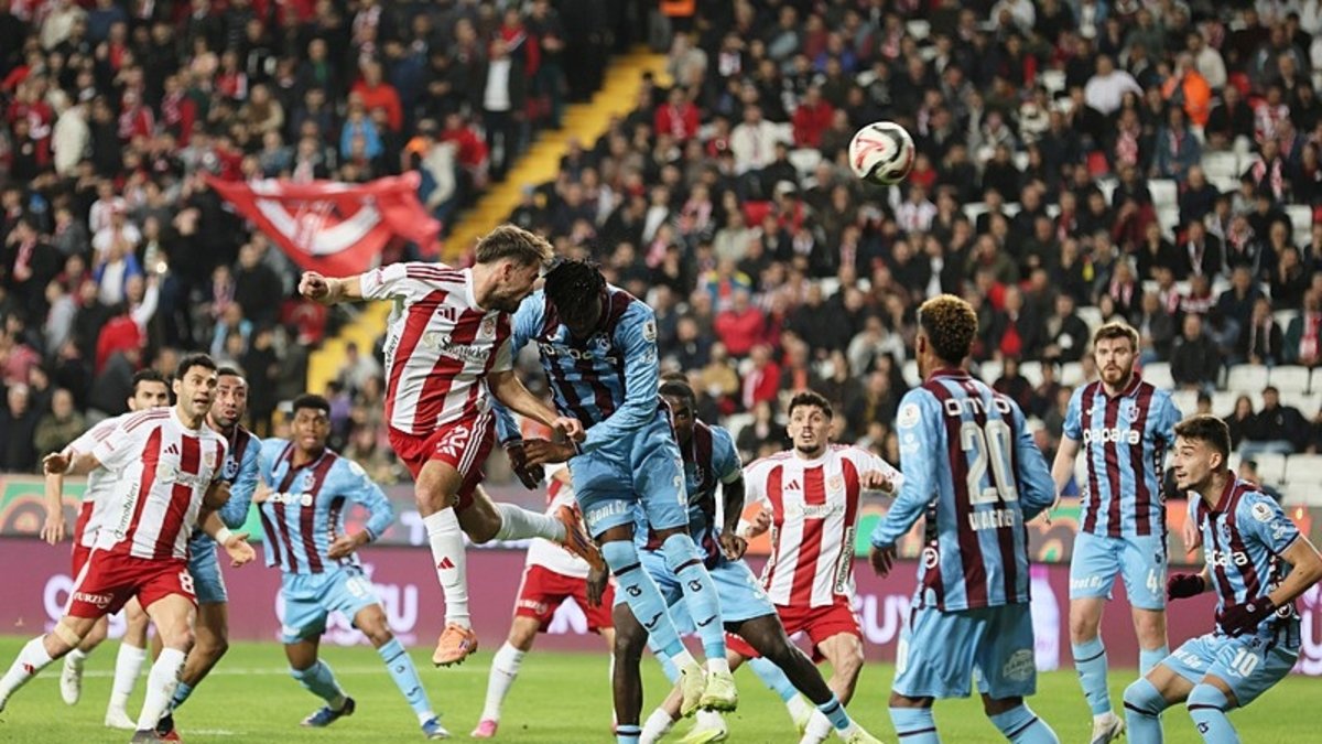 Trabzonspor ikinci penaltısını kazandı!