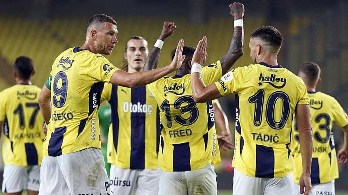Alanya’da mecburen 4’lü savunma