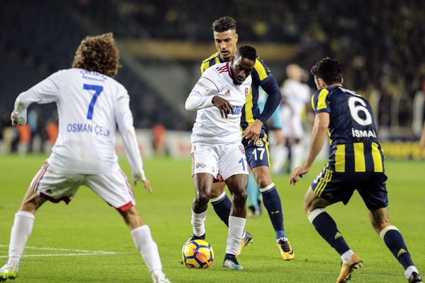 Usta kalemlerden F.Bahçe yorumu