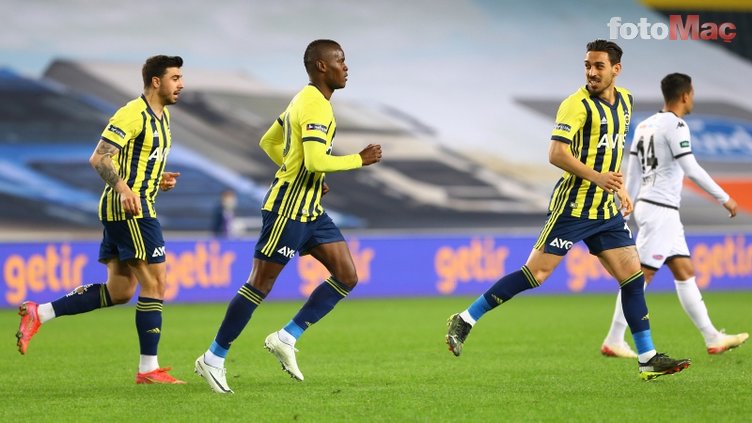 Son dakika spor haberi: Fenerbahçe'nin Samatta planı belli oldu! Son dakika spor haberi: Fenerbahçe'nin Samatta planı belli oldu!