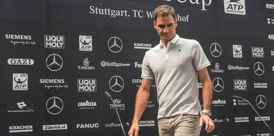 Federer kortlara dönüyor