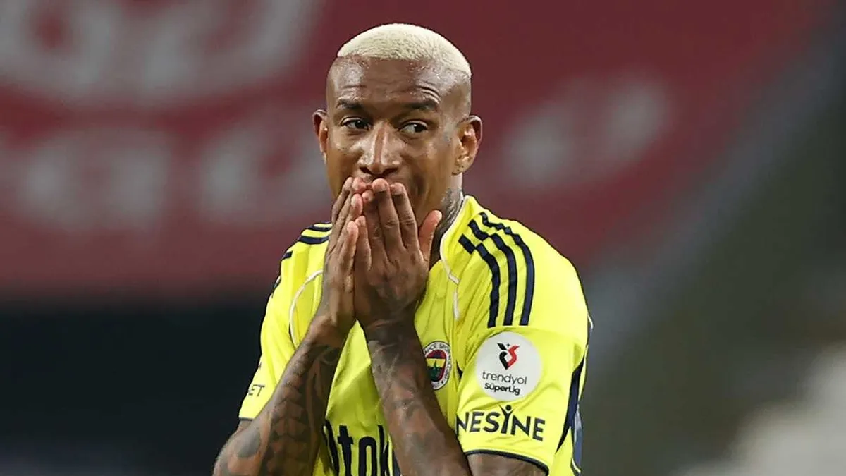 Talisca'dan Fenerbahçe'yi şoke eden karar! Gelecek sezon...