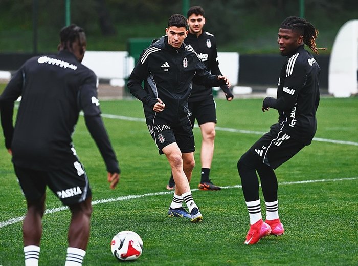 besiktas-corendon-alanyaspor-maci-sifresiz-saat-kacta-ve-hangi-kanalda-1776948359571.jpeg Beşiktaş-Corendon Alanyaspor muhtemel 11'ler