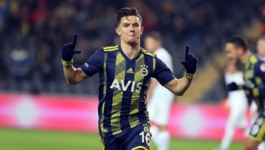 Ferdi Kadıoğlu: Yeni  jenerasyon geliyor