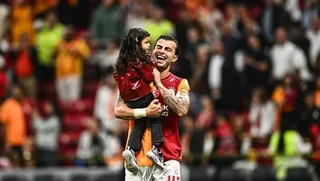 Abdülkerim tarih yazıyor